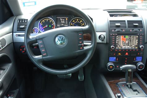 2004 Volkswagen Touareg - Interior Pictures - CarGurus