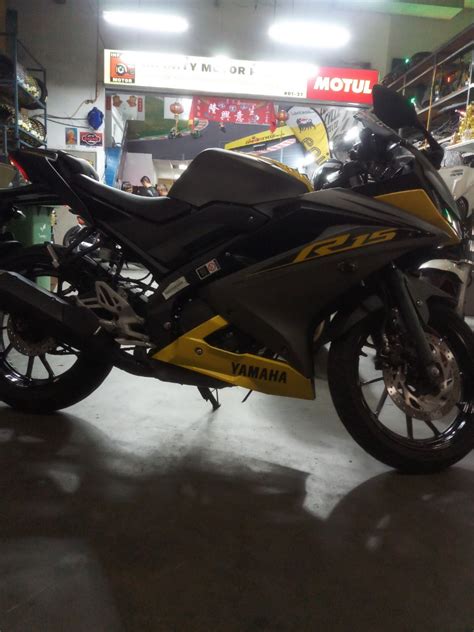 Yamaha R15 V3. Low mileage, Motorcycles, Motorcycles for Sale, Class 2B on Carousell