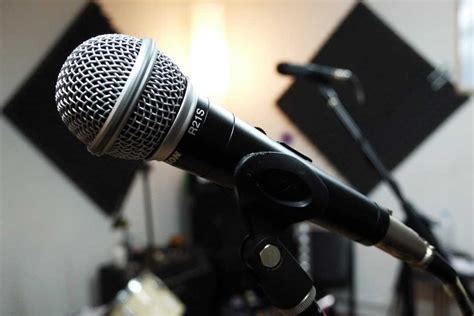 Using Dynamic Microphones in the Studio | zZounds Music Blog