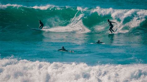 SUNSET CLIFFS SURFING 4K // SAN DIEGO, CA - YouTube