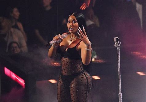 Nicki Minaj Denies Kanye West From Releasing 'New Body' On His Album