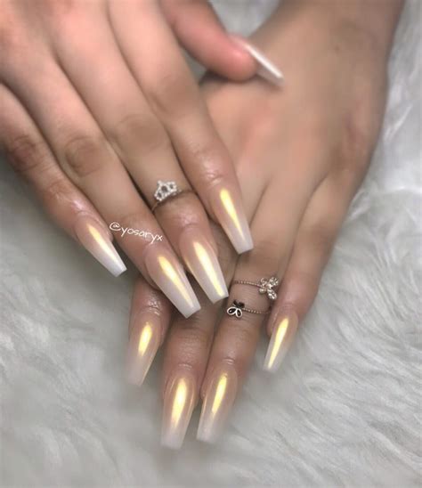 Pin by Charné on Nail Inspiration | Gold nails, Ombre chrome nails ...