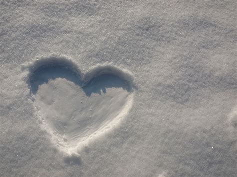 heart shape, snow field, Heart, Snow, Winter, Draw, Love, romantic, snow heart, valentine's day ...