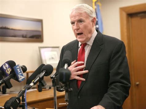 Milwaukee panel rejects Mayor Barrett's pick for interim health chief