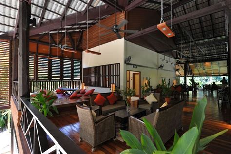 Borneo Rainforest Lodge, Malaysia | TripCompanion Tours