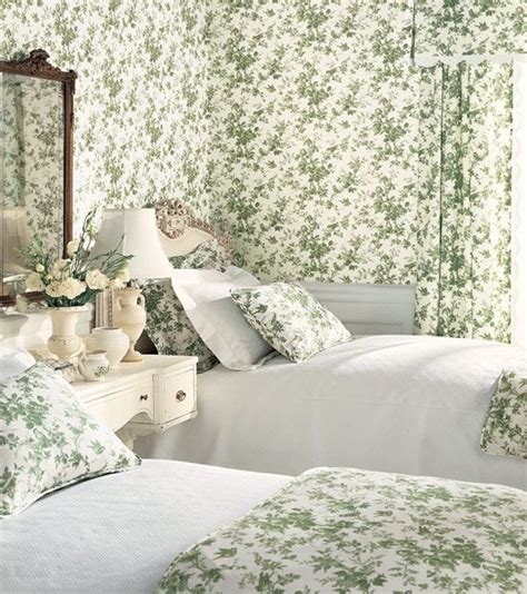 Isabelle Floral Toile Wallpaper | Green Toile Wallpaper | Thibaut | Toile wallpaper, Floral ...