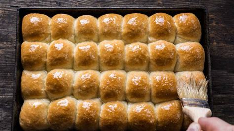 Pain de Mie Pull-Apart Rolls Recipe