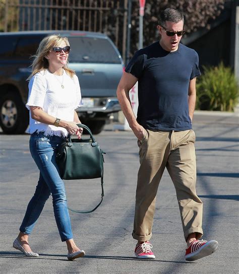 REESE WITHERSPOON and Jim Toth Out in Los Angeles – HawtCelebs