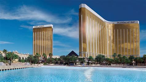 Mandalay Bay Beach | Things to do in The Strip, Las Vegas