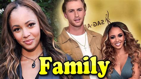 Vanessa Morgan Family With Father,Mother and Husband Michael Kopech 2020 - YouTube