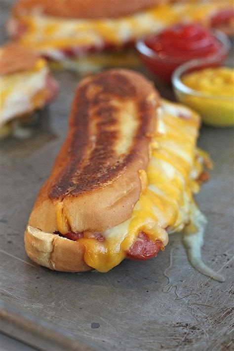 GRILLED CHEESE HOT DOGS