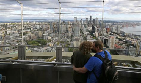 High-tech fun rivals view at Seattle Space Needle