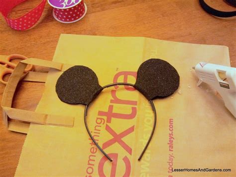 Mickey Mouse ears headband DIY | Mickey mouse ears, Mickey mouse ears headband, Diy headband