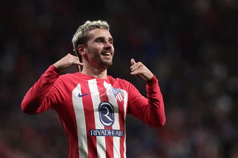 Antoine Griezmann has personal weakness for Man Utd, possible transfer ...