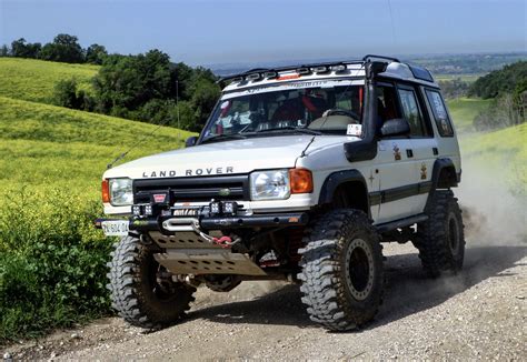 Land Rover Discovery 300 TDI - AMORE A PRIMA VISTA - 4x4 Magazine