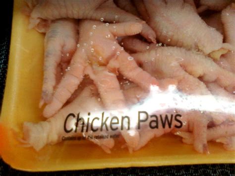 Chicken Paws. I did not realize chickens even had paws. Realize, Chickens, I Laughed, Funny ...