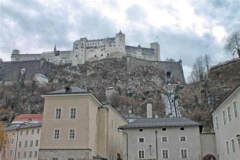 Festung Hohensalzburg , Salzburg, Austria Stock Photo - Image of hills ...