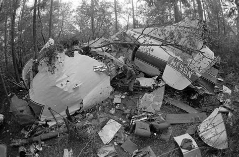 OTD in 1977, a Convair CV-240 carrying members of the band "Lynyrd ...