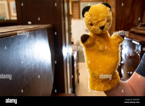 Sooty puppet hi-res stock photography and images - Alamy