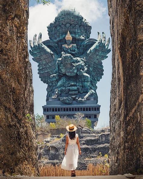 Garuda Wisnu Kencana - Real emotions of real people from Bali. Indonesia