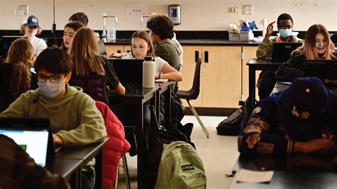 How Teens Navigate School During COVID-19 | Pew Research Center