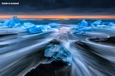 Jokulsarlon glacier lagoon - see the crown jewel of Iceland's nature