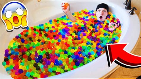 1,000 GIANT ORBEEZ VS MY BATHTUB! - YouTube