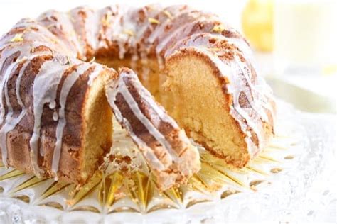 Limoncello Cake with Lemon Glaze – Bundt Cake Recipe