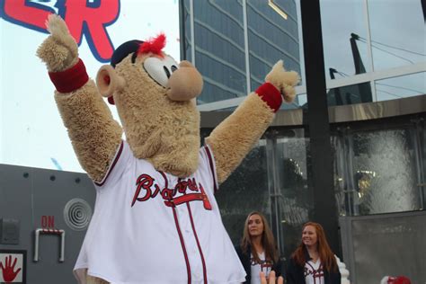 Atlanta Braves reveal new mascot, Blooper | News | mdjonline.com