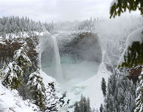 Helmcken Falls in BC, Canada Looks Incredible No Matter What the Season Is » TwistedSifter