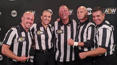 Jim Ross believes that the AEW referees are being abused