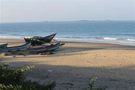 Vengurla Beach, vengurla, India - Top Attractions, Things to Do & Activities in Vengurla Beach