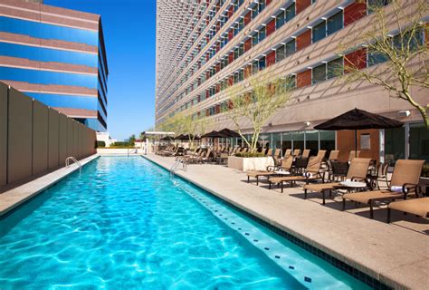 Score Amazing Summer Deals at the Sheraton Phoenix Downtown