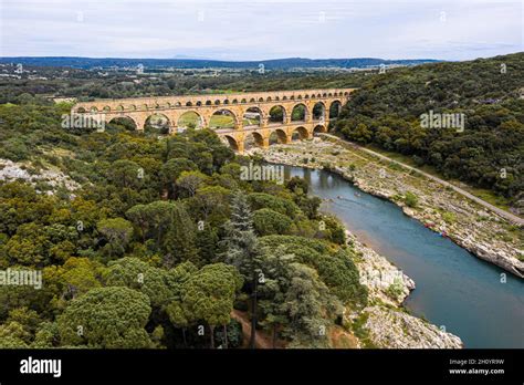 Roman aqueduct, Pont-du-Gard, Languedoc-Roussillon France, Aerial view ...