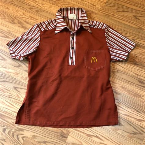 McDonalds Vintage Uniform Shirt 1977 L | Mercari | Uniform shirts, Clothes, Fashion