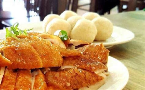 9 Must Eat Chicken Rice Ball Melaka | SGMYTRIPS.com