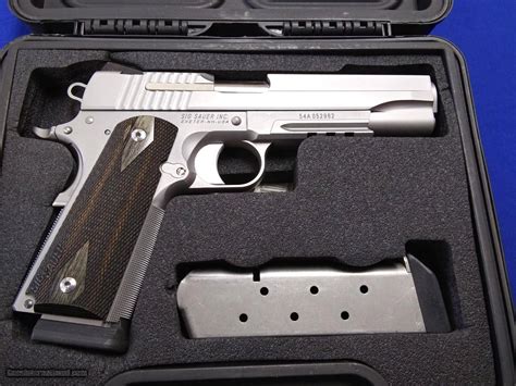 SIG SAUER 1911-R SSS, 45 ACP