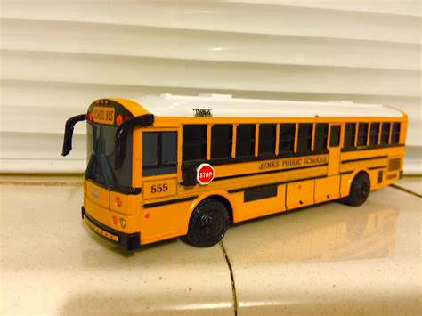 2022 Thomas Saf-T-Liner C2 School Bus Model Unboxing And First Look ...