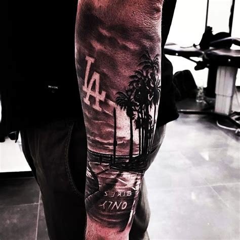 Los Angeles tattoo | La tattoo, Los angeles tattoo, Sunset tattoos