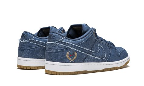 Levi's Air Jordan 4 Denim + Nike SB Dunk Low Denim - Sneaker Bar ...