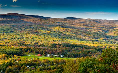 Fall in the Berkshires - David Schafran Underwater Photography