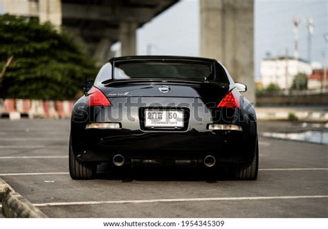 Nonthaburithailandapril 2021 Nissan 350z Nissan Fairlady Stock Photo ...