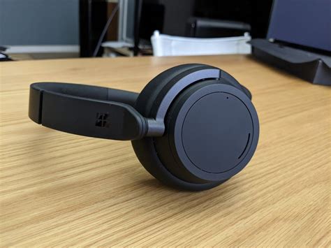 Test Microsoft Surface Headphones 2+ for Business : l'ergonomie géniale d'un casque pro ...