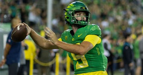 Oregon quarterback Jay Butterfield enters transfer portal - On3