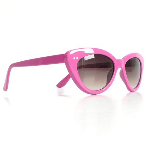 Hot Pink Womens Cat Eye Sunglasses | Cat eye frames, Cat eye sunglasses women, Hot pink