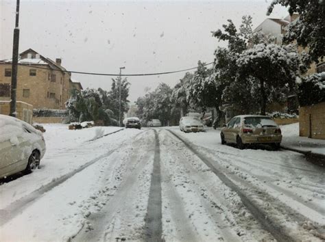 Worst Snowstorm in 60 Years Blankets Jerusalem [PHOTOS] | IBTimes UK