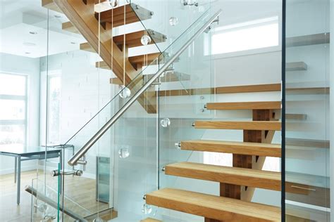 5 Things You Need To Know About Glass Railing - Specialized Stair & Rail