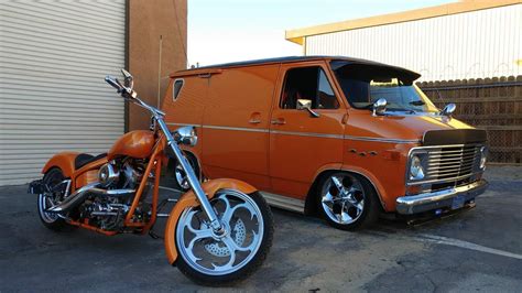 Sweet 70s #Chevy #customvan | Custom vans, Chevy van, Cool vans