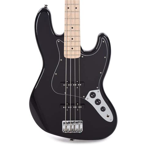 Squier Affinity Jazz Bass Black – Chicago Music Exchange