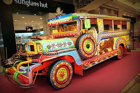 Jeepneys: souped-up rides from the Philippines / Boing Boing